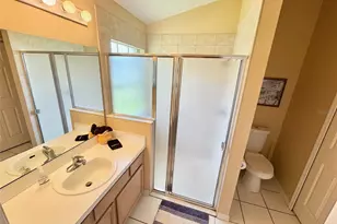 2629 Star Lake View Dr, Kissimmee, FL 34747 - Photo 12