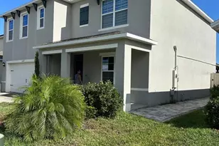 5287 Bracks Landing Dr, Saint Cloud, FL 34771 - Photo 2