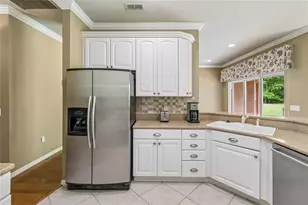136 Sorrento Rd, Poinciana, FL 34759 - Photo 22