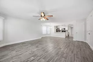 2041 Royal Bay Blvd, Kissimmee, FL 34746 - Photo 8