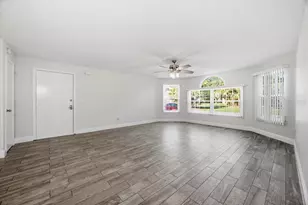 2041 Royal Bay Blvd, Kissimmee, FL 34746 - Photo 10