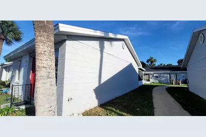 13 Lake Villa Way, Kissimmee, FL 34743 - Photo 2