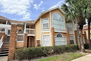 2490 Sweetwater Club Cir, Kissimmee, FL 34746 - Photo 2