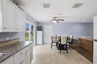 15246 Sable Ave, Groveland, FL 34736 - Photo 18