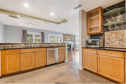 1025 Wentworth Court, Longwood, FL 32750 - Photo 12