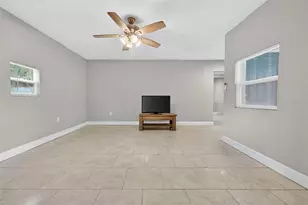 305 S Sharp St, Lake Wales, FL 33853 - Photo 16