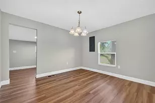 305 S Sharp St, Lake Wales, FL 33853 - Photo 6