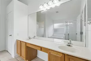 3145 Stonehurst Cir, Kissimmee, FL 34741 - Photo 16