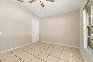 3145 Stonehurst Cir, Kissimmee, FL 34741 - Photo 8