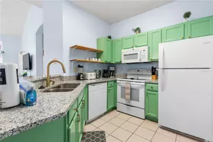 2733 Sun Key Pl, Kissimmee, FL 34747 - Photo 4