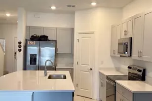 2994 Canary Ave, Davenport, FL 33837 - Photo 2