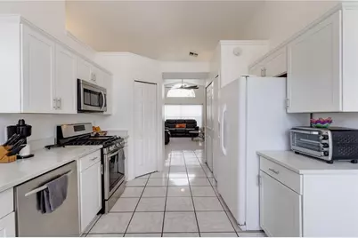 437 Via Del Sol Drive, Davenport, FL 33896 - Photo 16