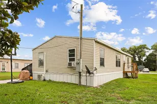 2016 Oak St, Saint Cloud, FL 34769 - Photo 4