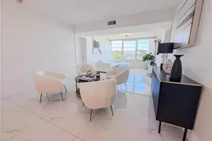 3635 Whitehall Dr, West Palm Beach, FL 33401 - Photo 6