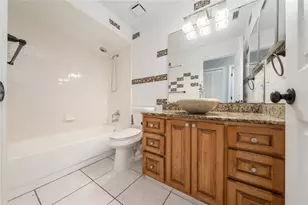 8810 Kensington Ct, Kissimmee, FL 34747 - Photo 16