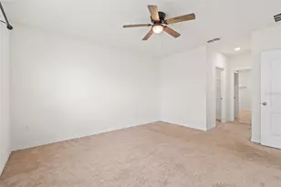 5274 Mayor Dr, Saint Cloud, FL 34771 - Photo 14