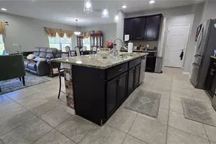 3729 Isles Arbor Ln, Kissimmee, FL 34746 - Photo 6