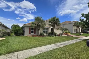 3729 Isles Arbor Ln, Kissimmee, FL 34746 - Photo 2