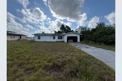 325 Timbruce Lane NW, Port Charlotte, FL 33952 - Photo 4