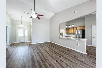301 Terranova Boulevard, Winter Haven, FL 33884 - Photo 4
