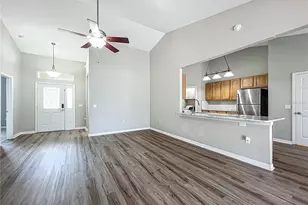 301 Terranova Blvd, Winter Haven, FL 33884 - Photo 4