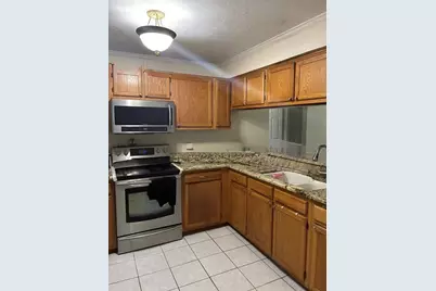 1405 W Rambla Street, Tampa, FL 33612 - Photo 2