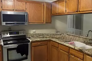 1405 W Rambla St, Tampa, FL 33612 - Photo 2