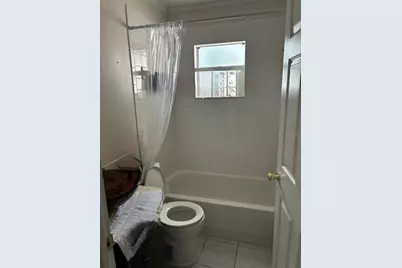 1405 W Rambla Street, Tampa, FL 33612 - Photo 8