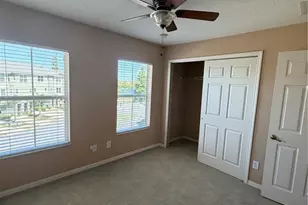 4817 Tuscan Loon Dr, Tampa, FL 33619 - Photo 18