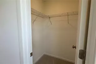 831 Lynx, Davenport, FL 33837 - Photo 12