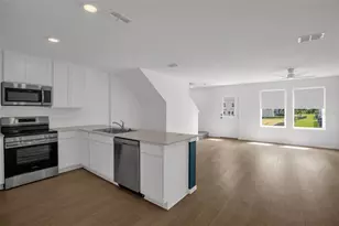 831 Lynx, Davenport, FL 33837 - Photo 2