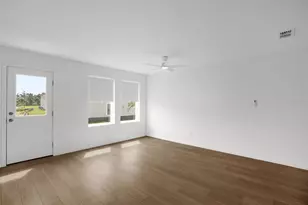 831 Lynx, Davenport, FL 33837 - Photo 6