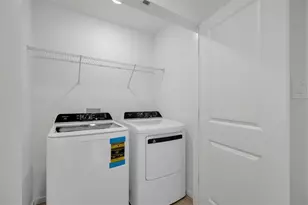 831 Lynx, Davenport, FL 33837 - Photo 22