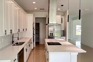 286 Catalonia Ave NW, Palm Bay, FL 32907 - Photo 2