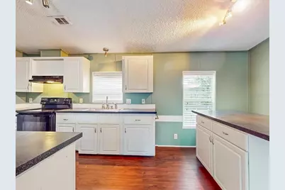 54735 Williams Street, Astor, FL 32102 - Photo 6