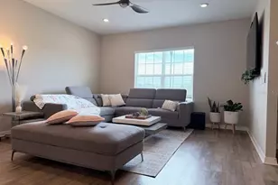 380 Huckleberry Blossom Dr, Saint Cloud, FL 34771 - Photo 6