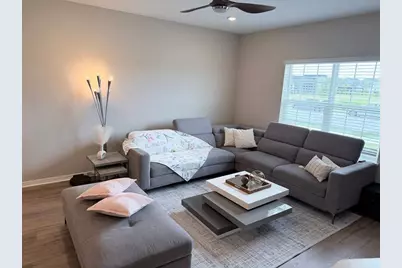 380 Huckleberry Blossom Drive, Saint Cloud, FL 34771 - Photo 4