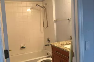 9405 Hidden Water Cir, Riverview, FL 33578 - Photo 8