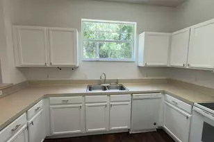 4317 Paradise Cove Ct, Kissimmee, FL 34746 - Photo 8