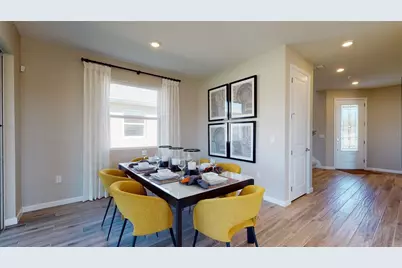 5311 Spring Maiden Circle, Apollo Beach, FL 33572 - Photo 2