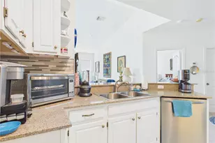 8816 Dunes Ct, Kissimmee, FL 34747 - Photo 12