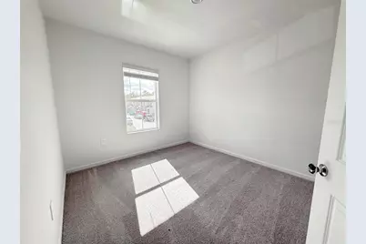 2747 Skyline Loop, Kissimmee, FL 34758 - Photo 12