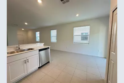 2655 Buttercup Lucine Lane, Ruskin, FL 33570 - Photo 8
