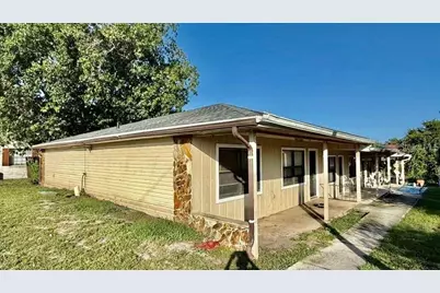 249 Century Boulevard #A, Auburndale, FL 33823 - Photo 2
