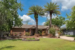 720 Tahiti Dr, Kissimmee, FL 34758 - Photo 8