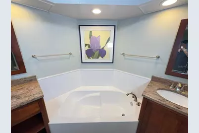 5813 Merion Way #5813, Sarasota, FL 34243 - Photo 24