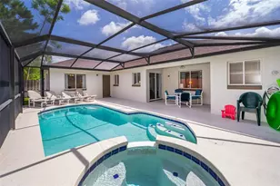 215 Paradise Woods Pl, Davenport, FL 33896 - Photo 2
