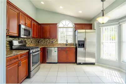 136 Seneca Point Trail, Kissimmee, FL 34746 - Photo 4