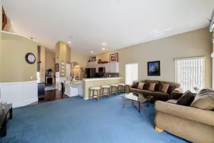 208 Castlemain Cir, Davenport, FL 33897 - Photo 10