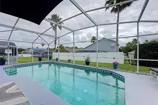 208 Castlemain Cir, Davenport, FL 33897 - Photo 16